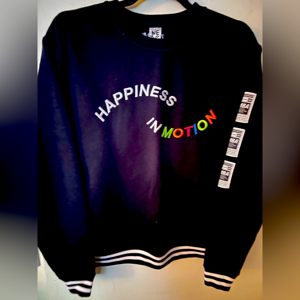 Zumba Happiness in Motion Sweatshirt size large